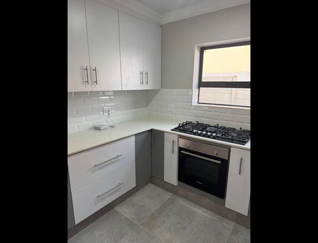 3 BEDROOM TOWNHOUSE FOR SALE IN DANA BAY